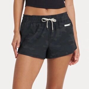 Vuori clementine short camouflage black grey small small